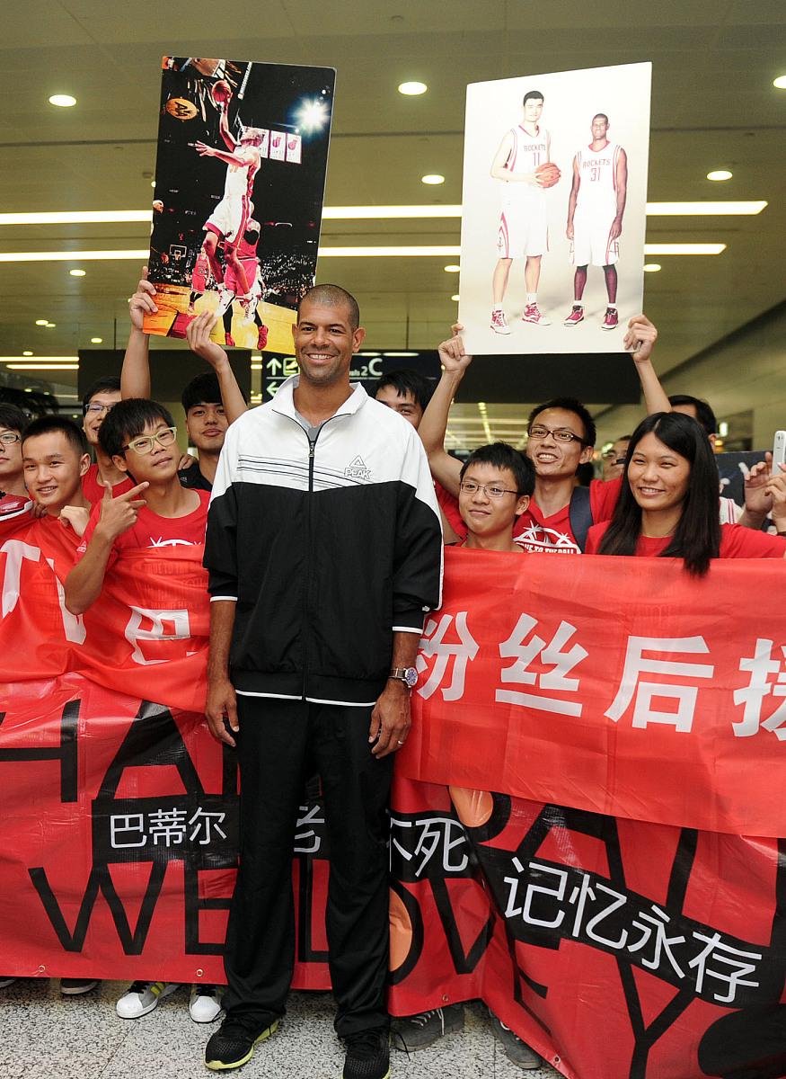 包含休斯敦火箭迎亚冠关键赛，关键时刻状态回暖，质疑声仍在，资深球员宣示担当的词条